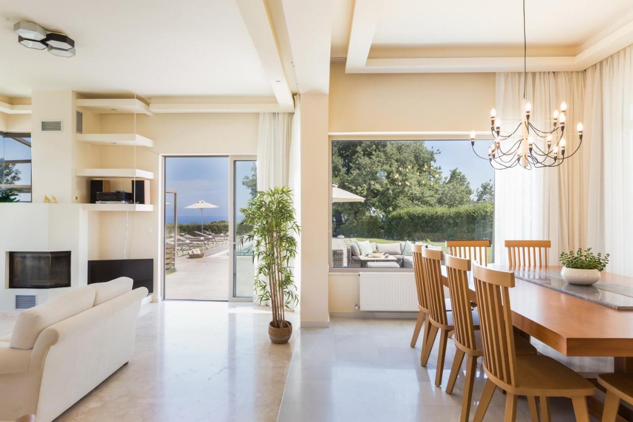 Lux Villa Mia With Heated Pool, 2Km To Beach & Childrens Area! Mikro Metochi Exteriör bild