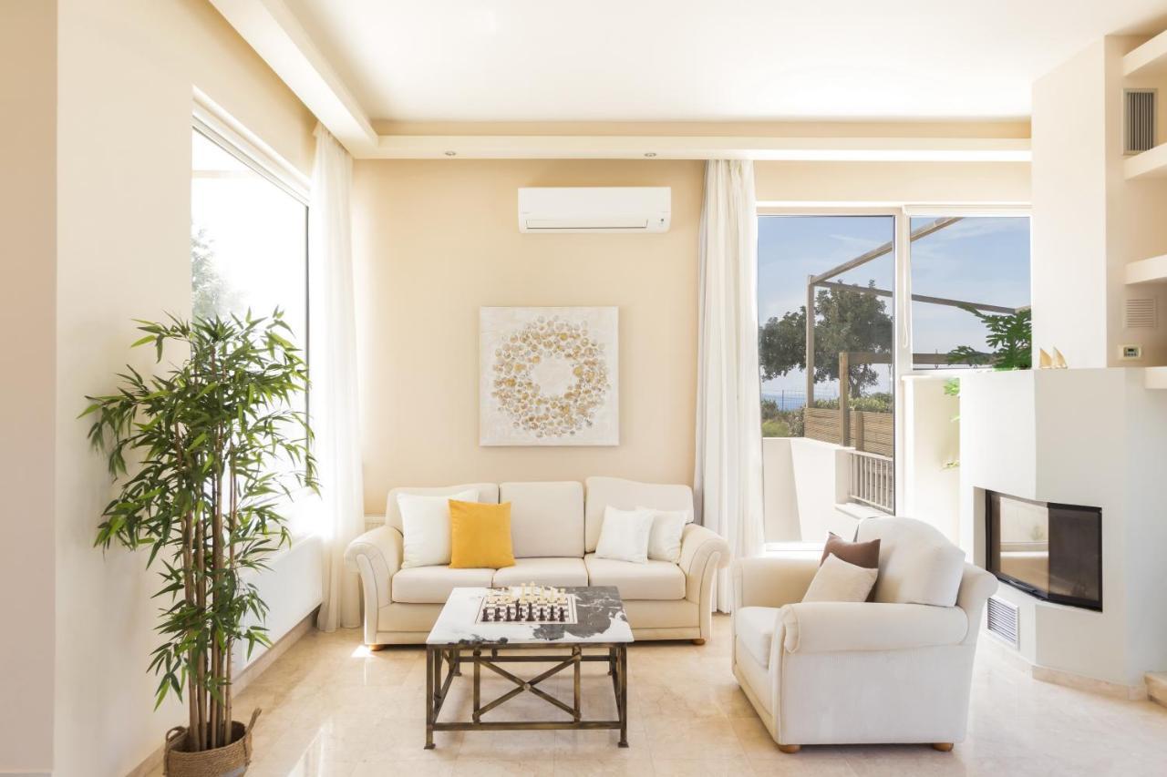 Lux Villa Mia With Heated Pool, 2Km To Beach & Childrens Area! Mikro Metochi Exteriör bild